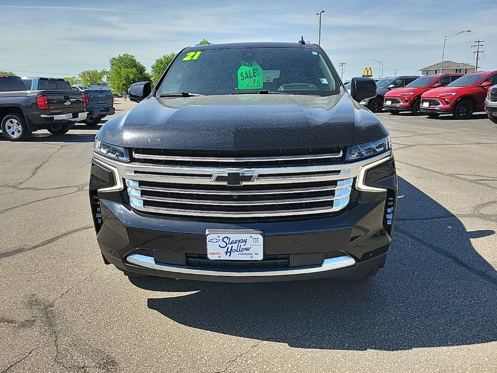 Used 2021 Chevrolet Suburban High Country w/ Premium Package AWD/4WD image 2