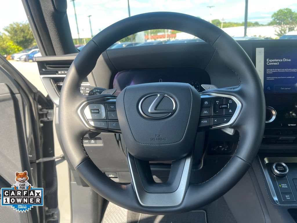 Used 2026 Lexus GX 550 w/ Cold Area Package AWD/4WD image 26
