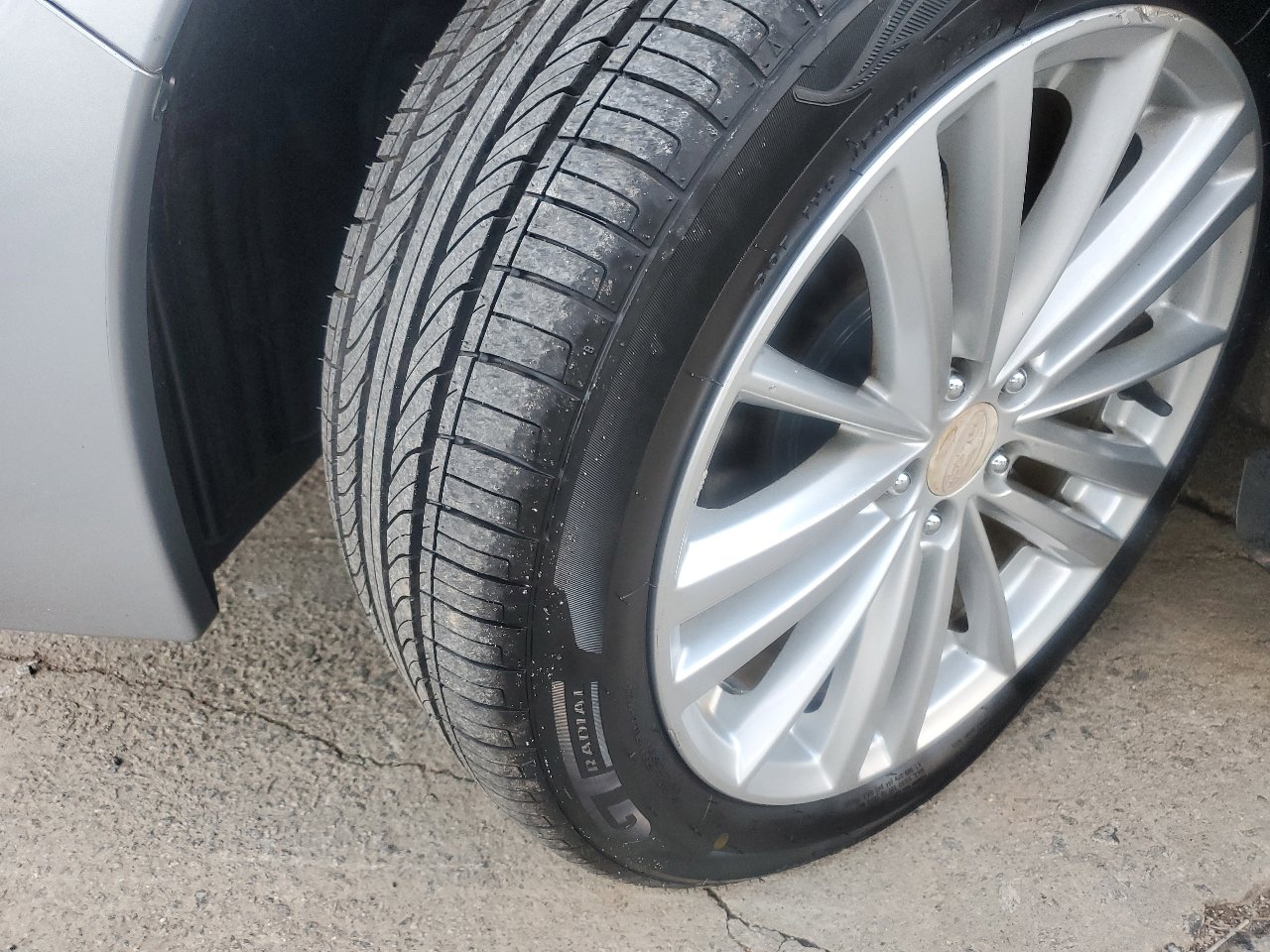 Used 2014 Subaru Impreza 2.0i Premium image 41