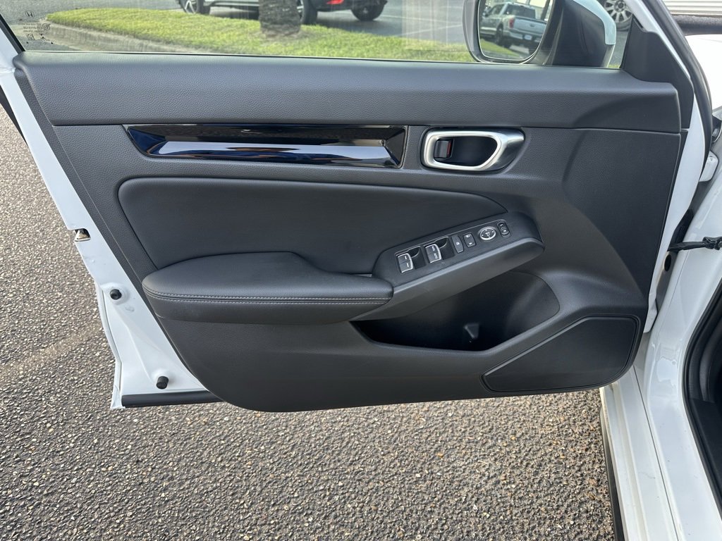 Used 2022 Honda Civic EX-L image 10