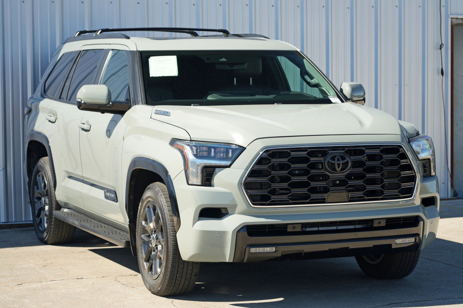 Used 2024 Toyota Sequoia Platinum image 59