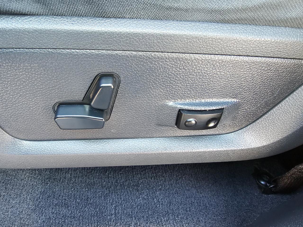 Used 2012 RAM 1500 Big Horn image 37