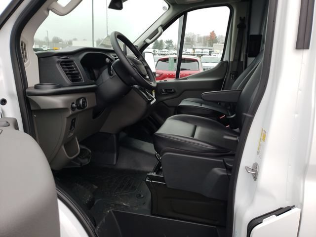 New 2026 Ford Transit 250 148 Medium Roof RWD image 14