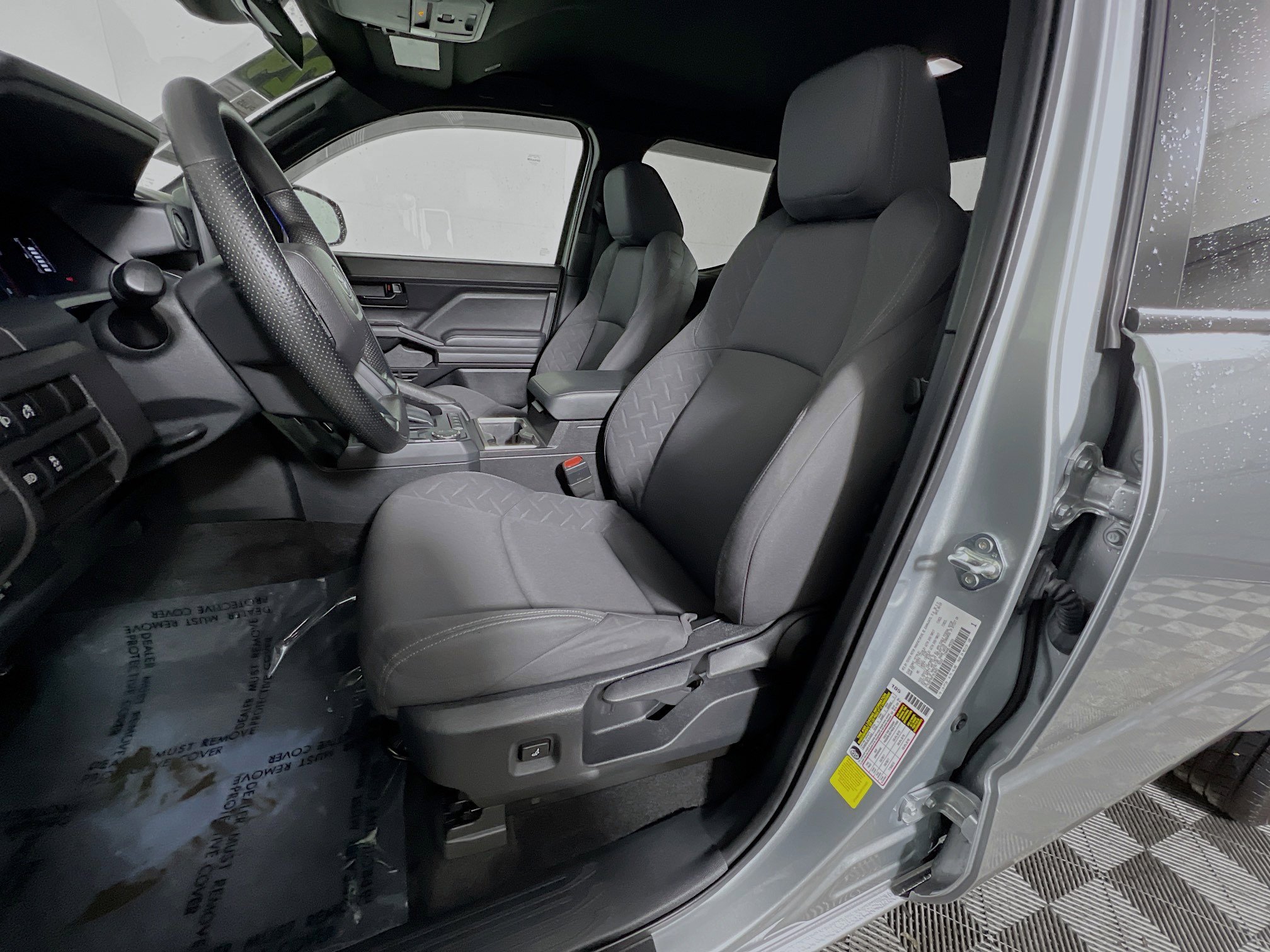 Used 2024 Toyota Tacoma SR5 image 15