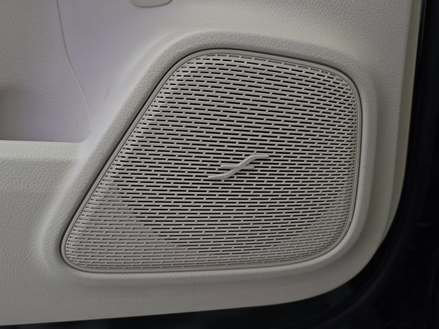 New 2026 Mercedes-Benz GLB 250 4MATIC image 17