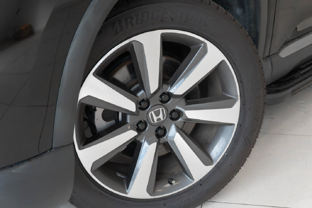 Used 2024 Honda Pilot Elite image 2