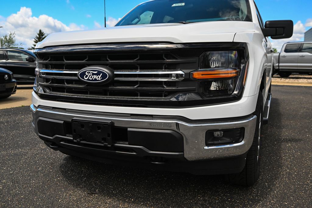 New 2026 Ford F150 XLT w/ XLT Chrome Appearance Package AWD/4WD image 11