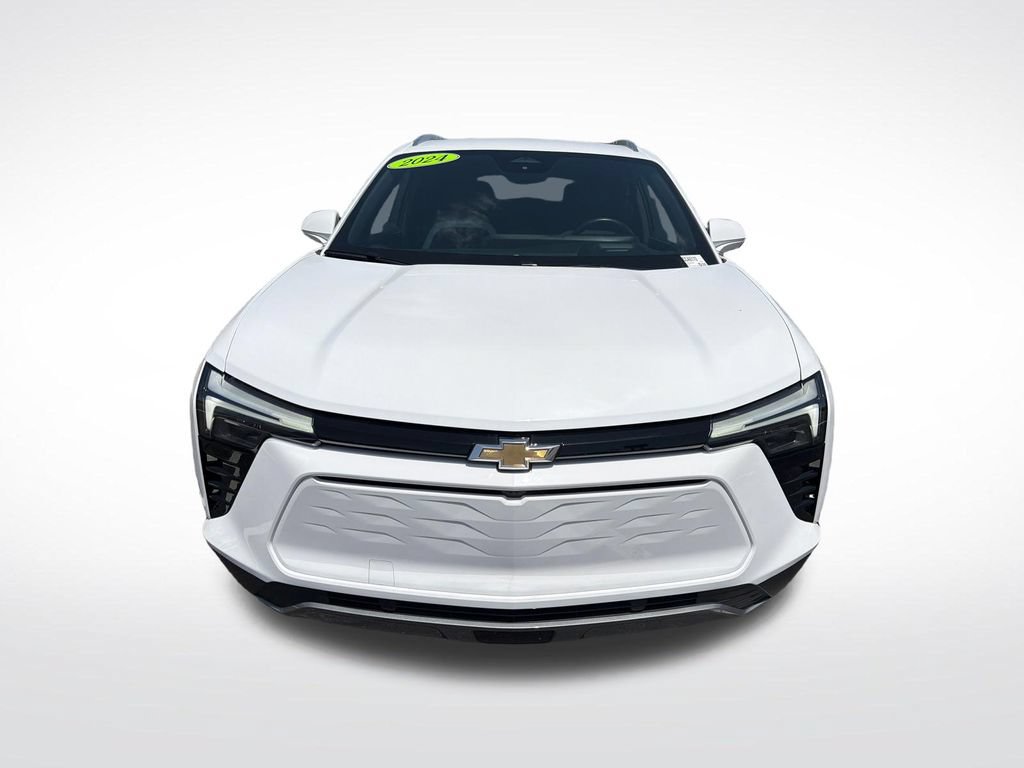 Used 2024 Chevrolet Blazer EV LT AWD/4WD image 2