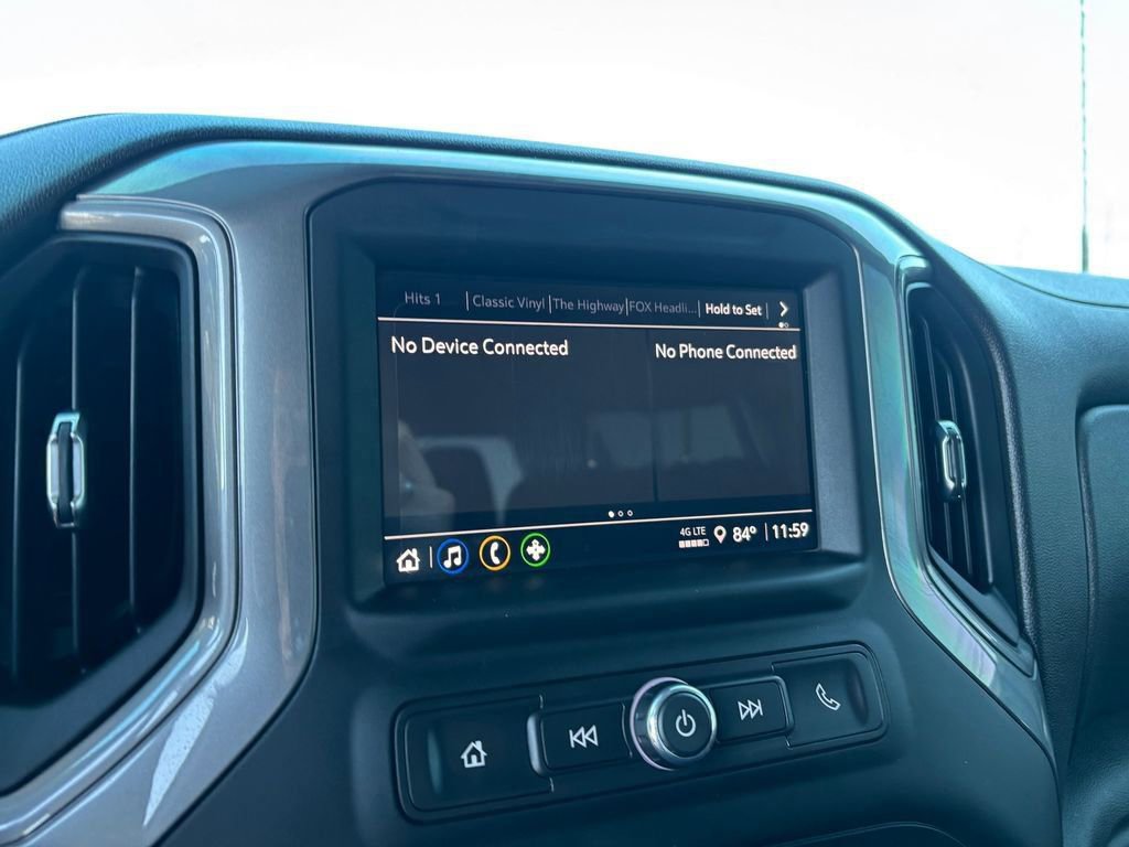 Used 2024 Chevrolet Silverado 2500 Custom image 18