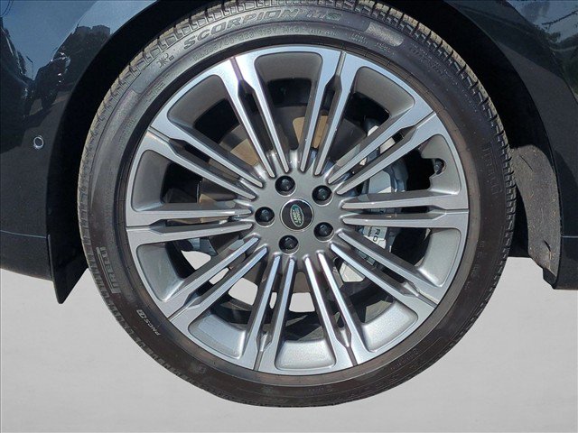 Used 2025 Land Rover Range Rover Sport Dynamic SE AWD/4WD image 26