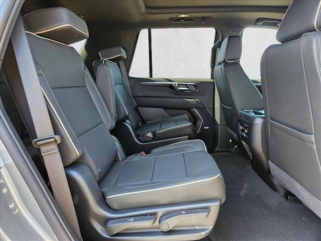 New 2026 Chevrolet Tahoe Premier w/ Sun And Tow Package AWD/4WD image 16