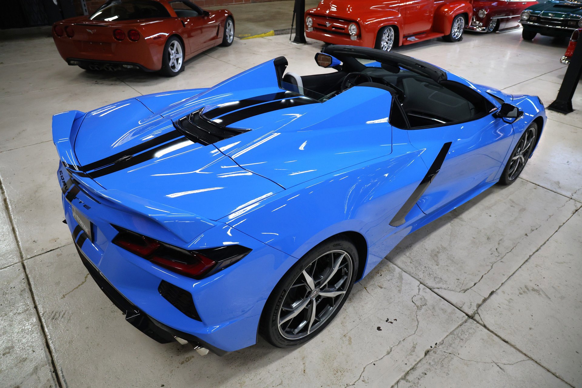 Used 2021 Chevrolet Corvette Stingray Convertible w/ Z51 Performance Package image 37