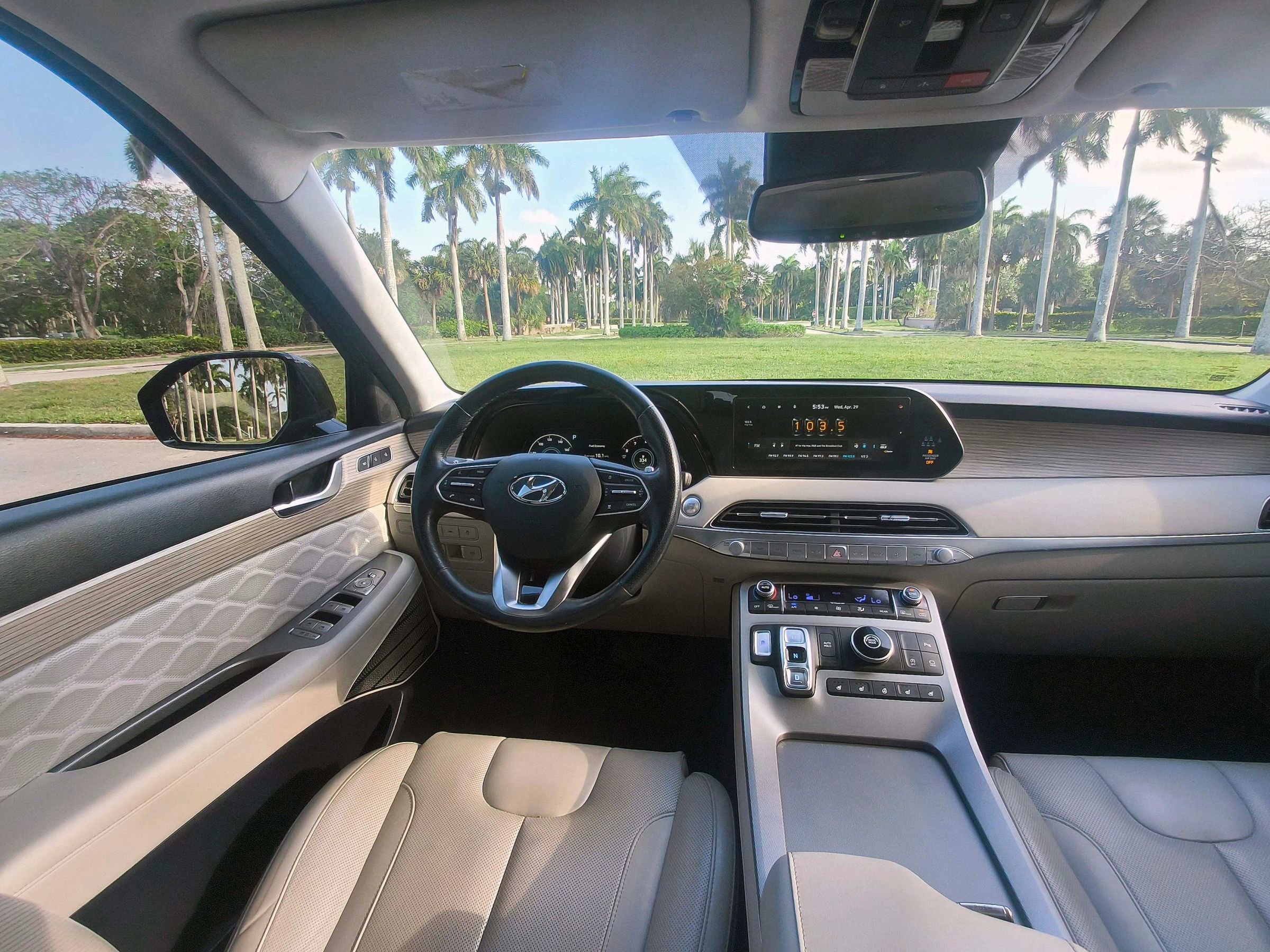 Used 2022 Hyundai Palisade Calligraphy w/ Cargo Package FWD image 11