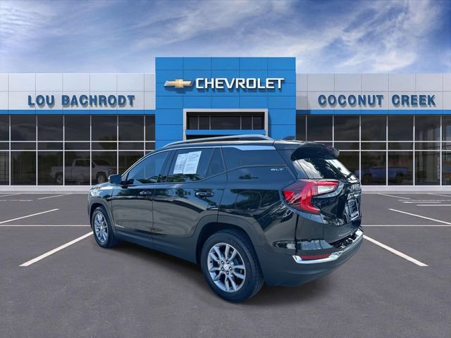 Used 2022 GMC Terrain SLT w/ Tech Package image 6