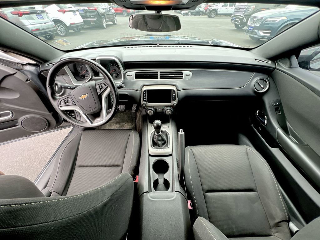 Used 2014 Chevrolet Camaro SS w/ RS Package RWD image 17