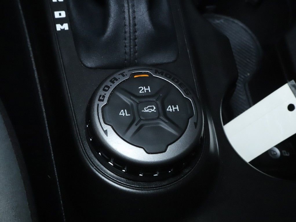 Used 2023 Ford Bronco Black Diamond image 27