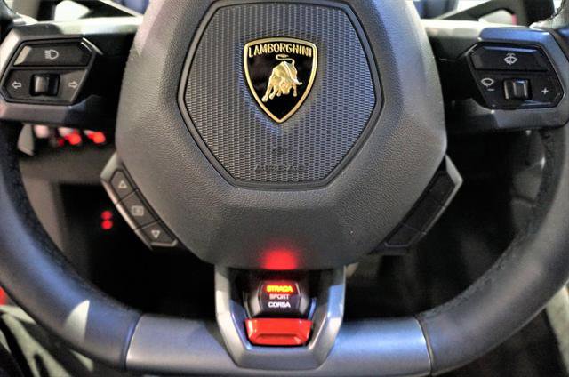 Used 2018 Lamborghini Huracan LP 580-2 image 16
