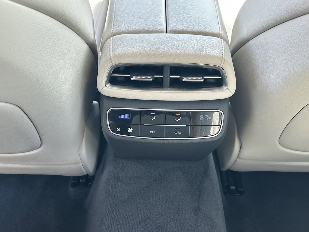 Used 2021 Genesis G80 2.5T w/ Advanced Package image 15