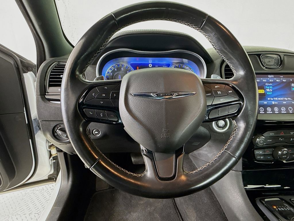 Used 2022 Chrysler 300 S image 12