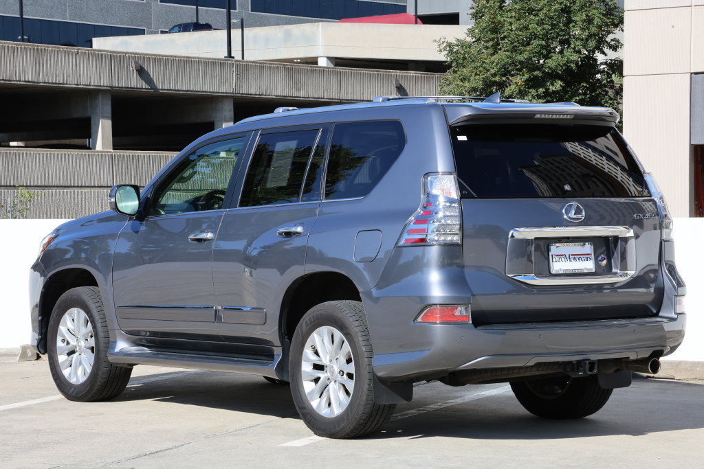 Used 2016 Lexus GX 460 w/ Premium Package AWD/4WD image 2