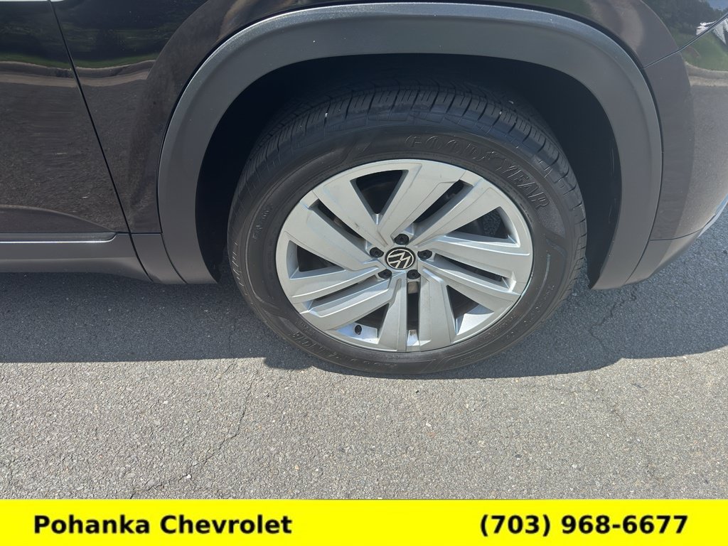 Used 2020 Volkswagen Atlas Cross Sport SE w/ Panoramic Sunroof Package AWD/4WD image 36