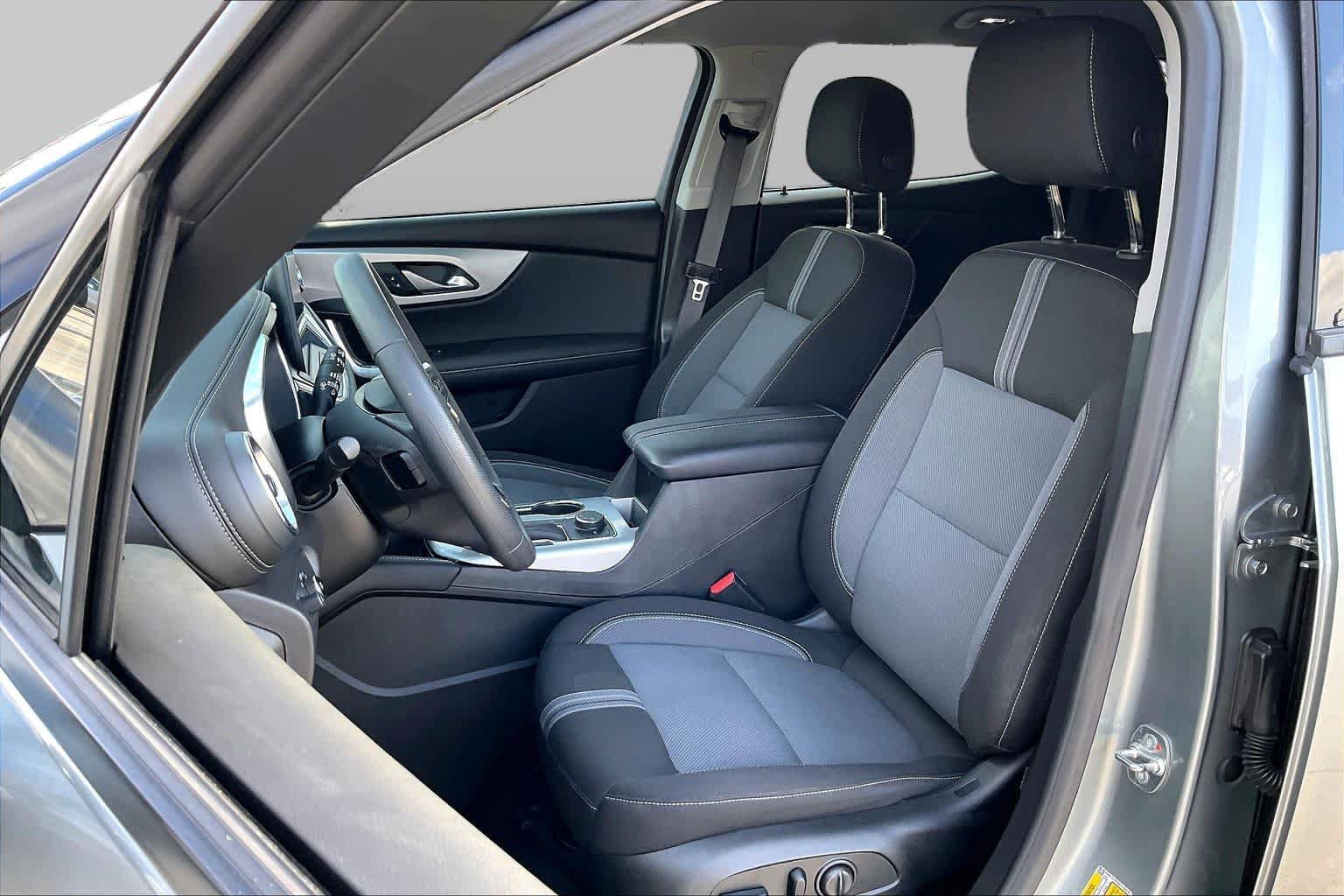 Certified 2024 Chevrolet Blazer LT FWD image 8