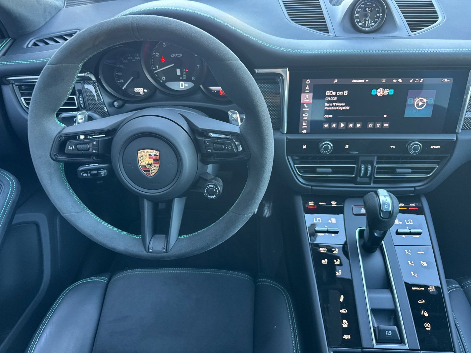 Certified 2026 Porsche Macan GTS AWD/4WD image 15