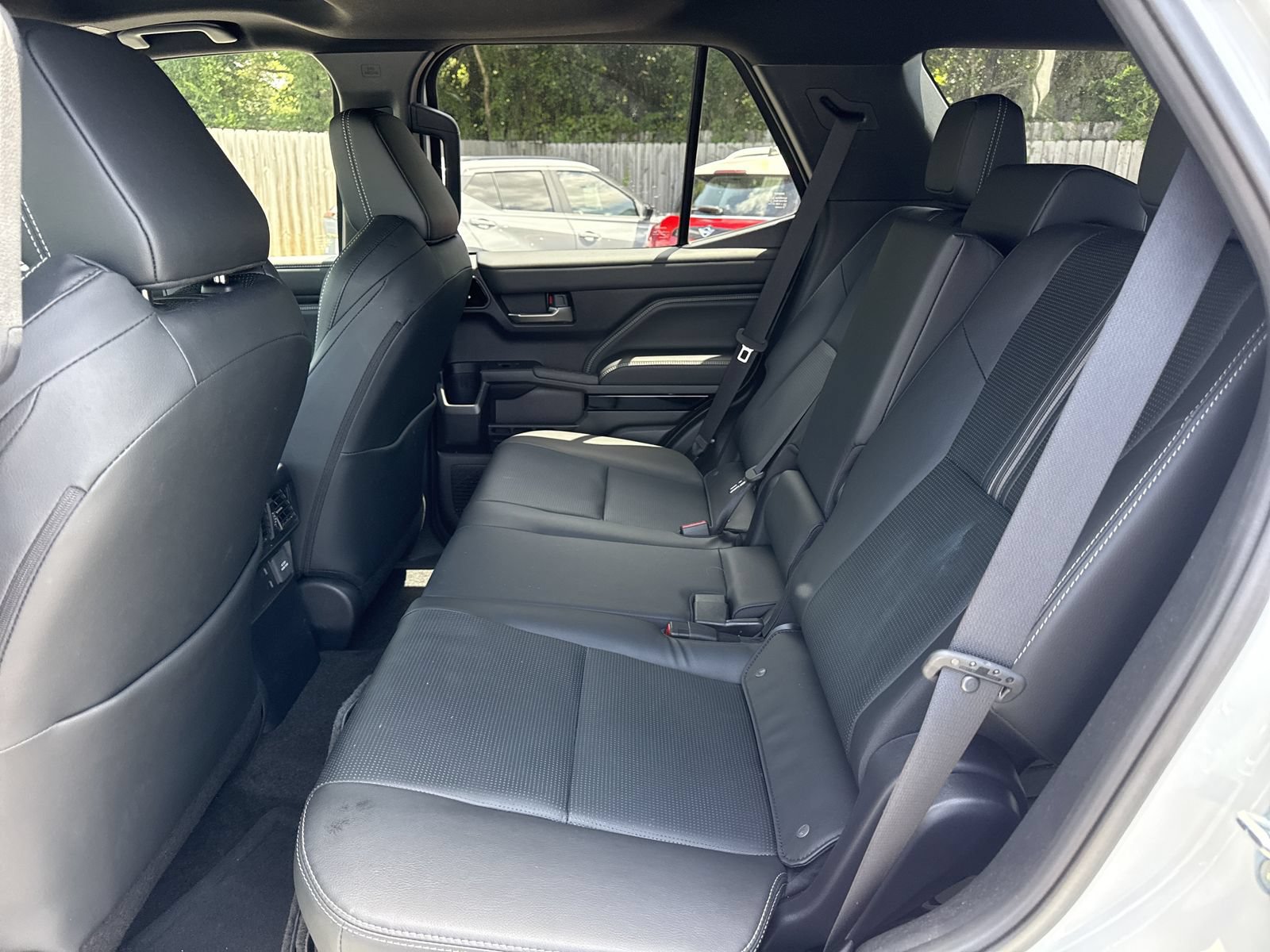 Used 2026 Toyota 4Runner Limited AWD/4WD image 10