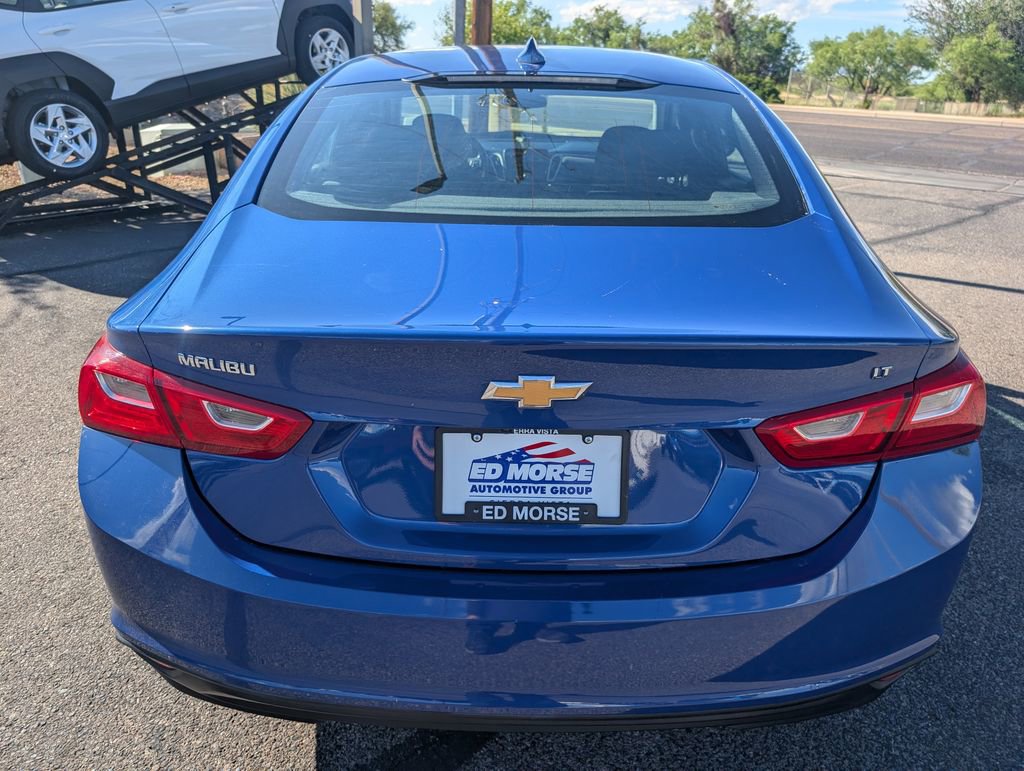 Used 2023 Chevrolet Malibu LT FWD image 4