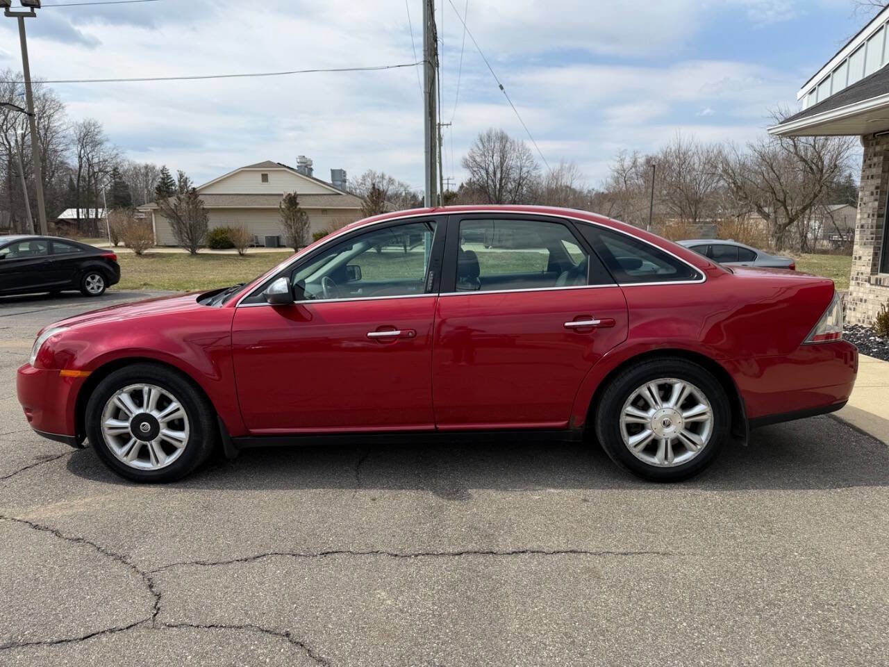 Used 2009 Mercury Sable Premier image 6