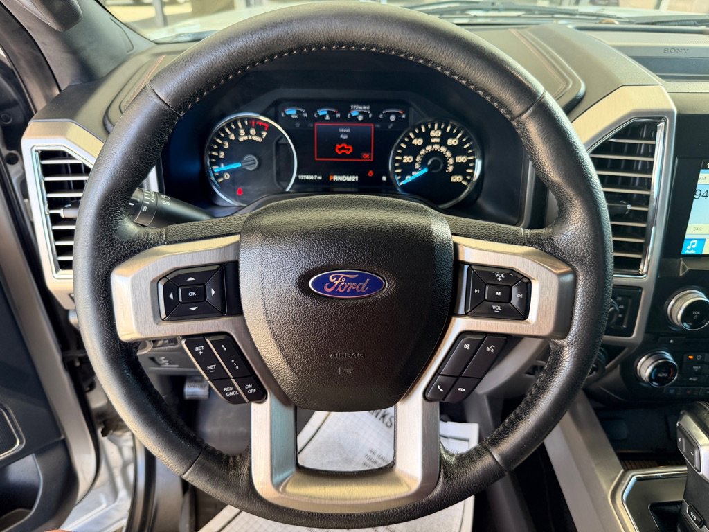 Used 2016 Ford F150 Platinum w/ Equipment Group 701A Luxury image 10