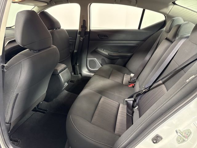 Used 2025 Nissan Altima 2.5 SV image 17