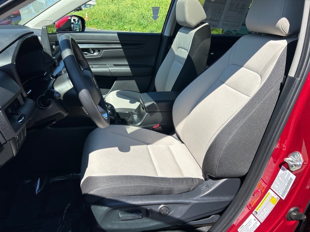 Used 2025 Honda CR-V EX image 8