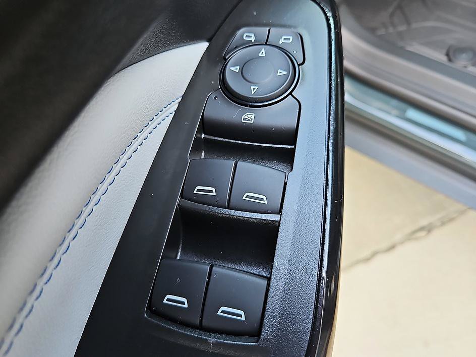 New 2026 Chevrolet Trax LT w/ Sunroof Package FWD image 14