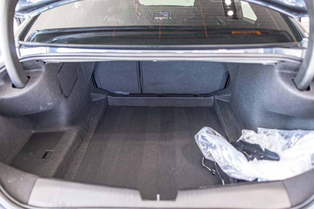 Used 2026 Cadillac CT4 V Blackwing w/ Climate Package image 17