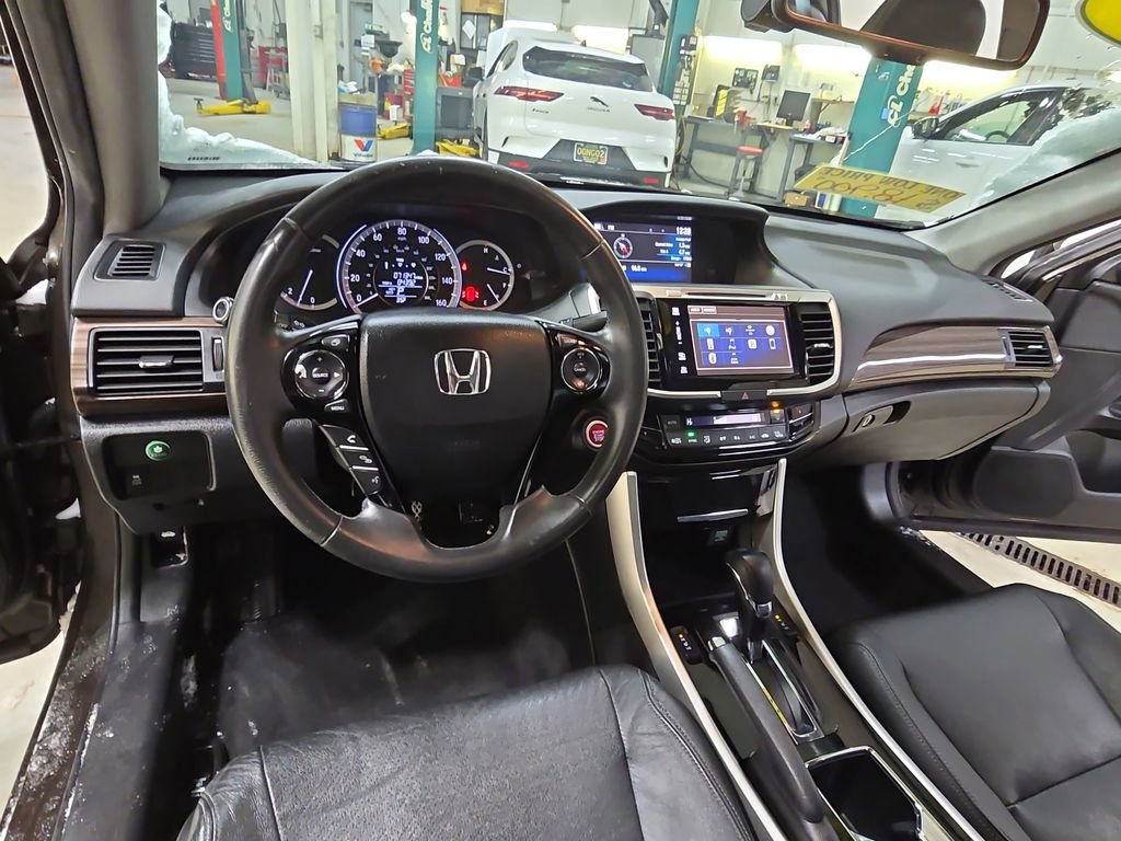 Used 2016 Honda Accord EX-L image 16