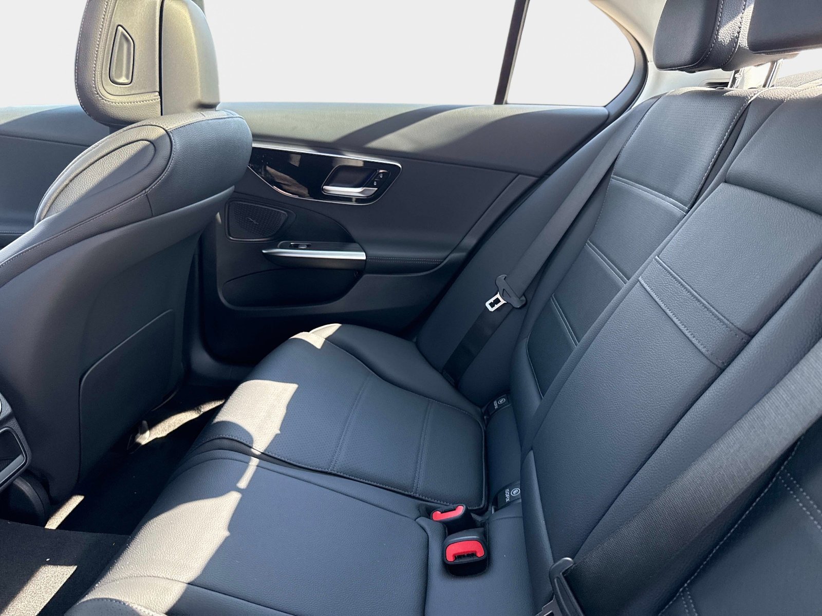 New 2026 Mercedes-Benz C 300 Sedan image 13