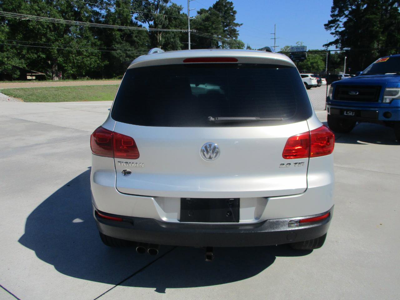 Used 2013 Volkswagen Tiguan SE FWD image 9