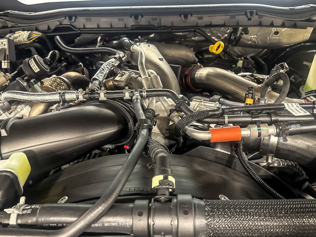 New 2026 Ford F250 Lariat w/ Black Appearance Package image 23