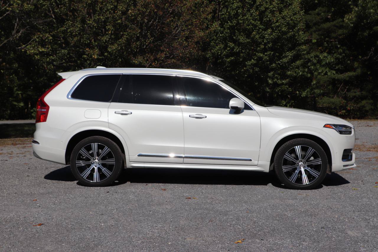 Used 2022 Volvo XC90 T6 Inscription w/ Advanced Package AWD/4WD image 2