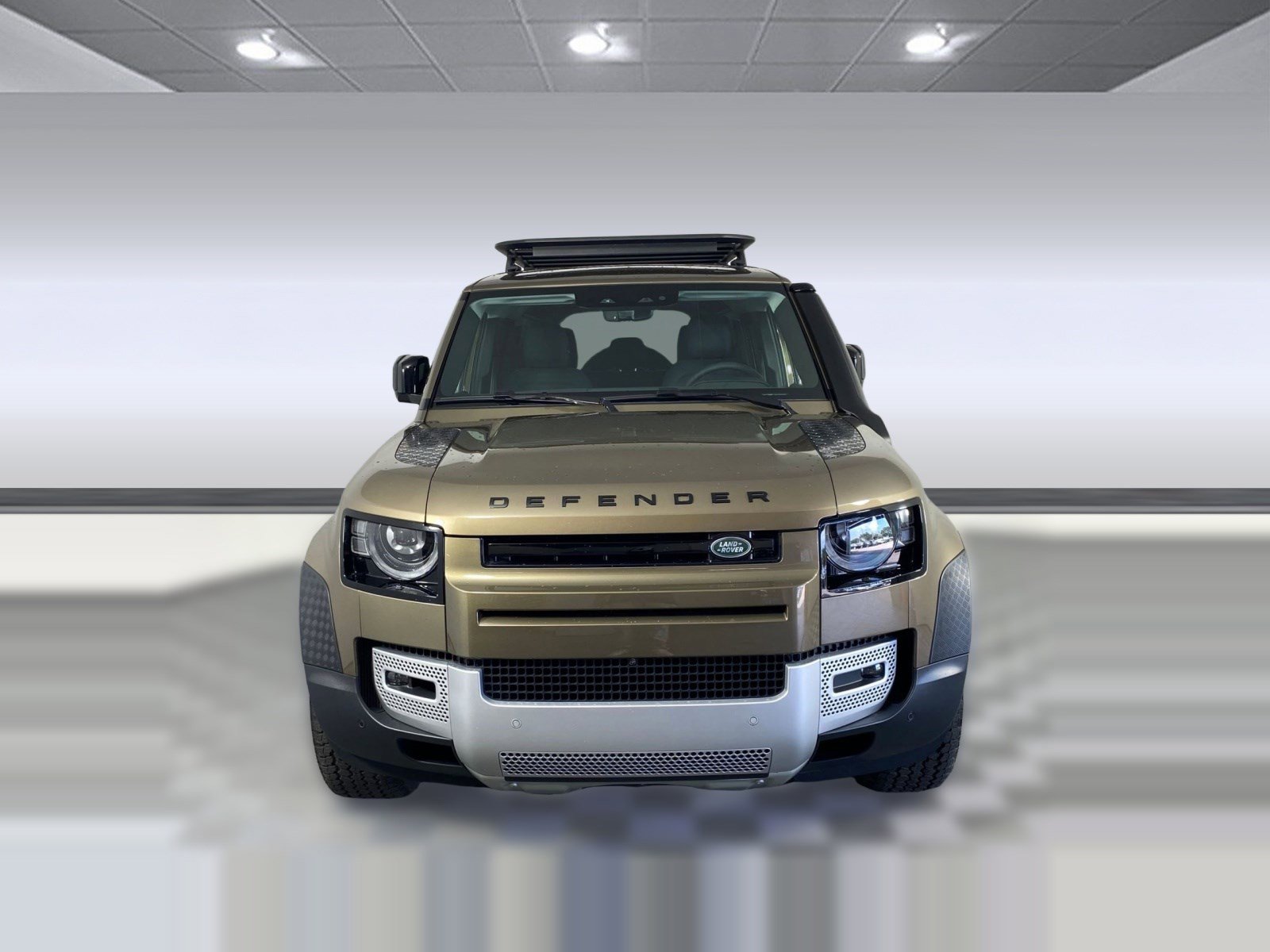 Used 2025 Land Rover Defender 110 S image 5