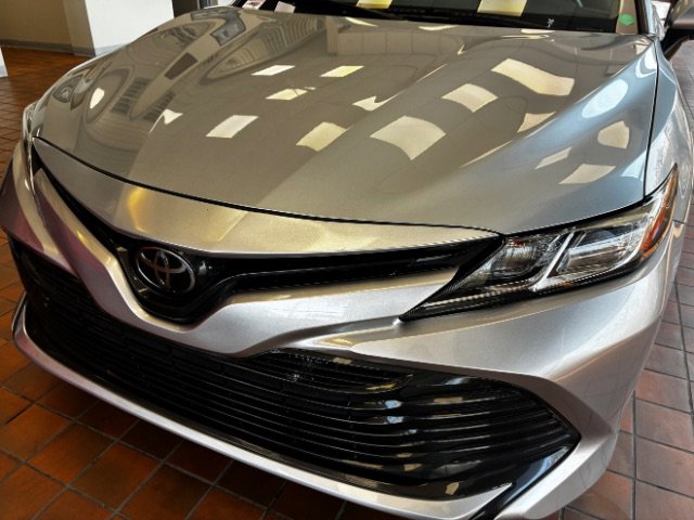 Used 2019 Toyota Camry LE FWD image 9