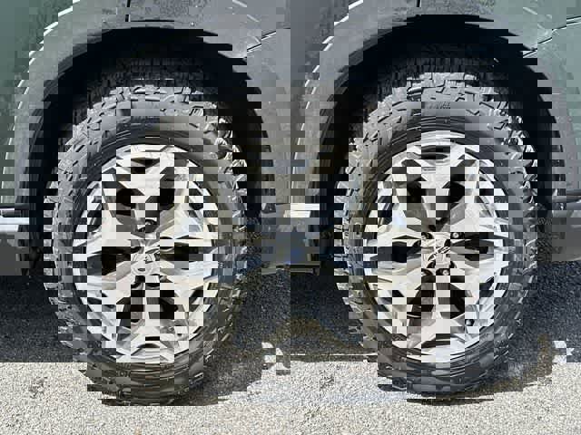 Certified 2023 Subaru Forester Premium AWD/4WD image 5