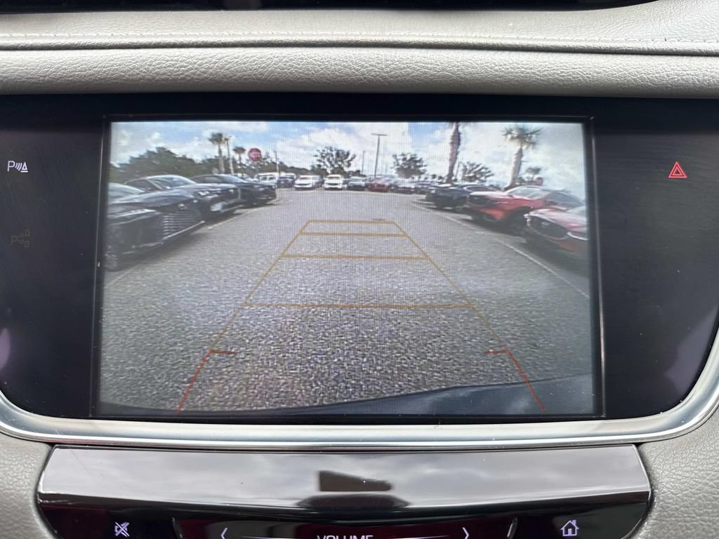 Used 2018 Cadillac XT5 Luxury w/ Driver Awareness Package FWD image 32
