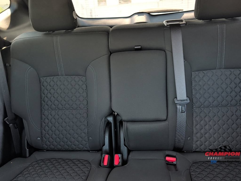 Used 2019 Chevrolet Blazer LT FWD image 34
