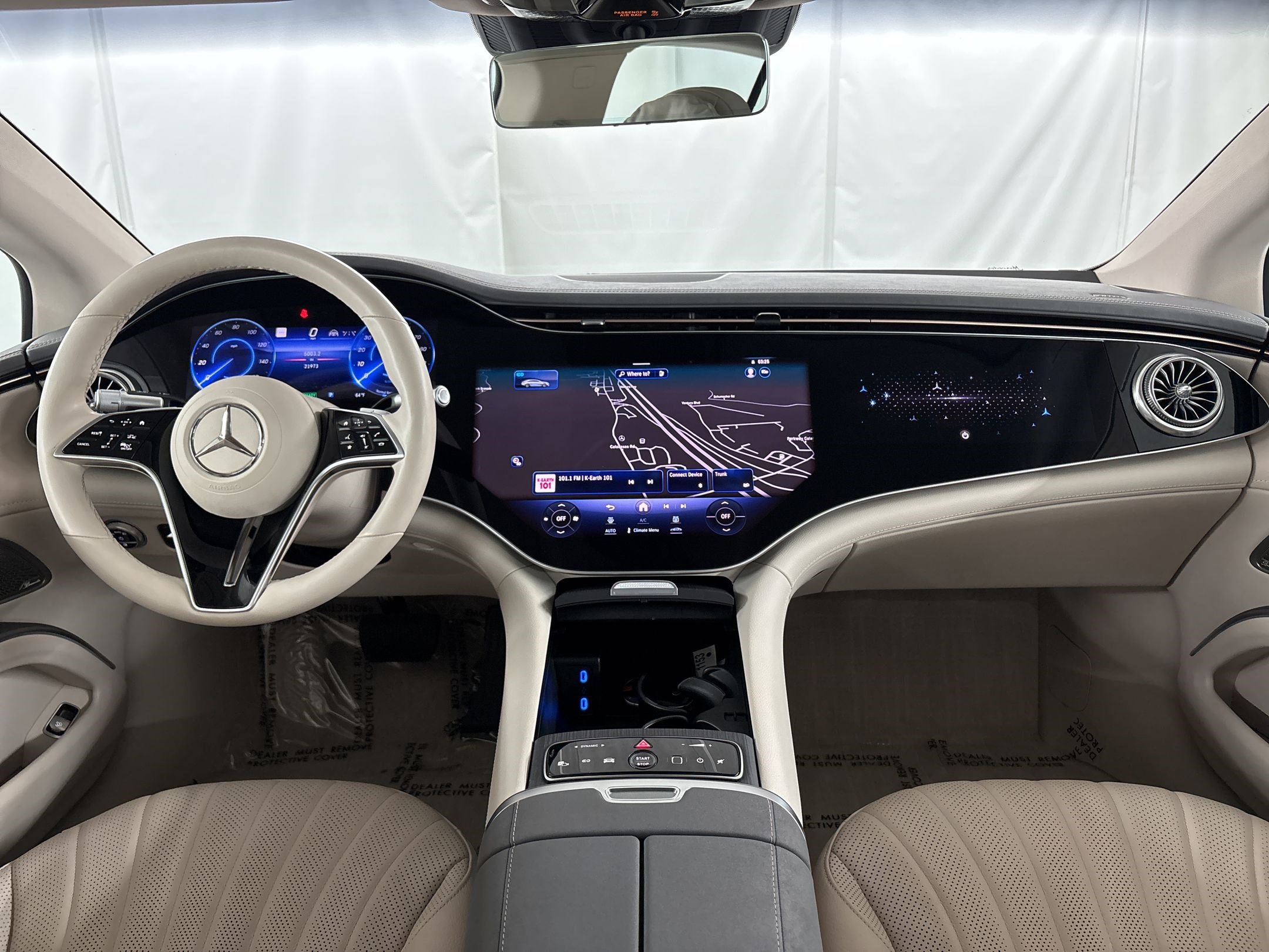 Certified 2022 Mercedes-Benz EQS 580 4MATIC Sedan image 15