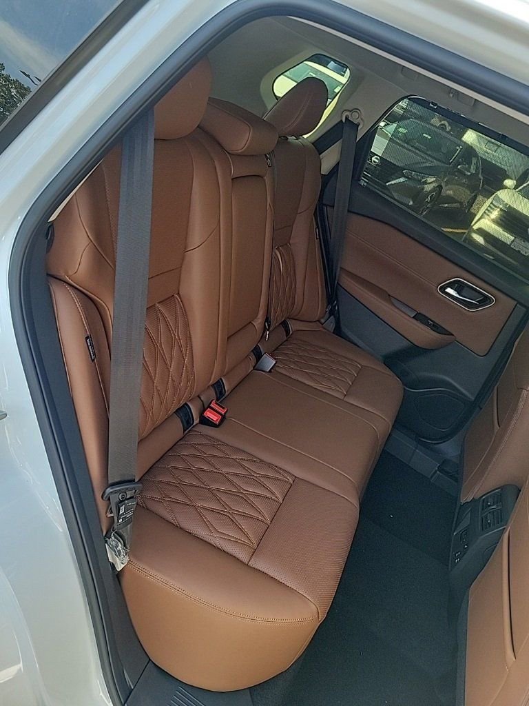 New 2026 Nissan Rogue Platinum w/ Platinum Premium Package image 38