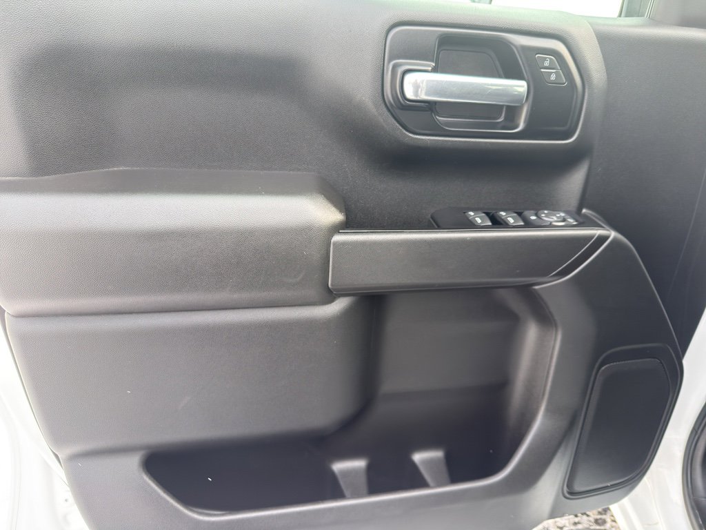 Used 2019 Chevrolet Silverado 1500 Custom Trail Boss w/ Custom Convenience Package image 15