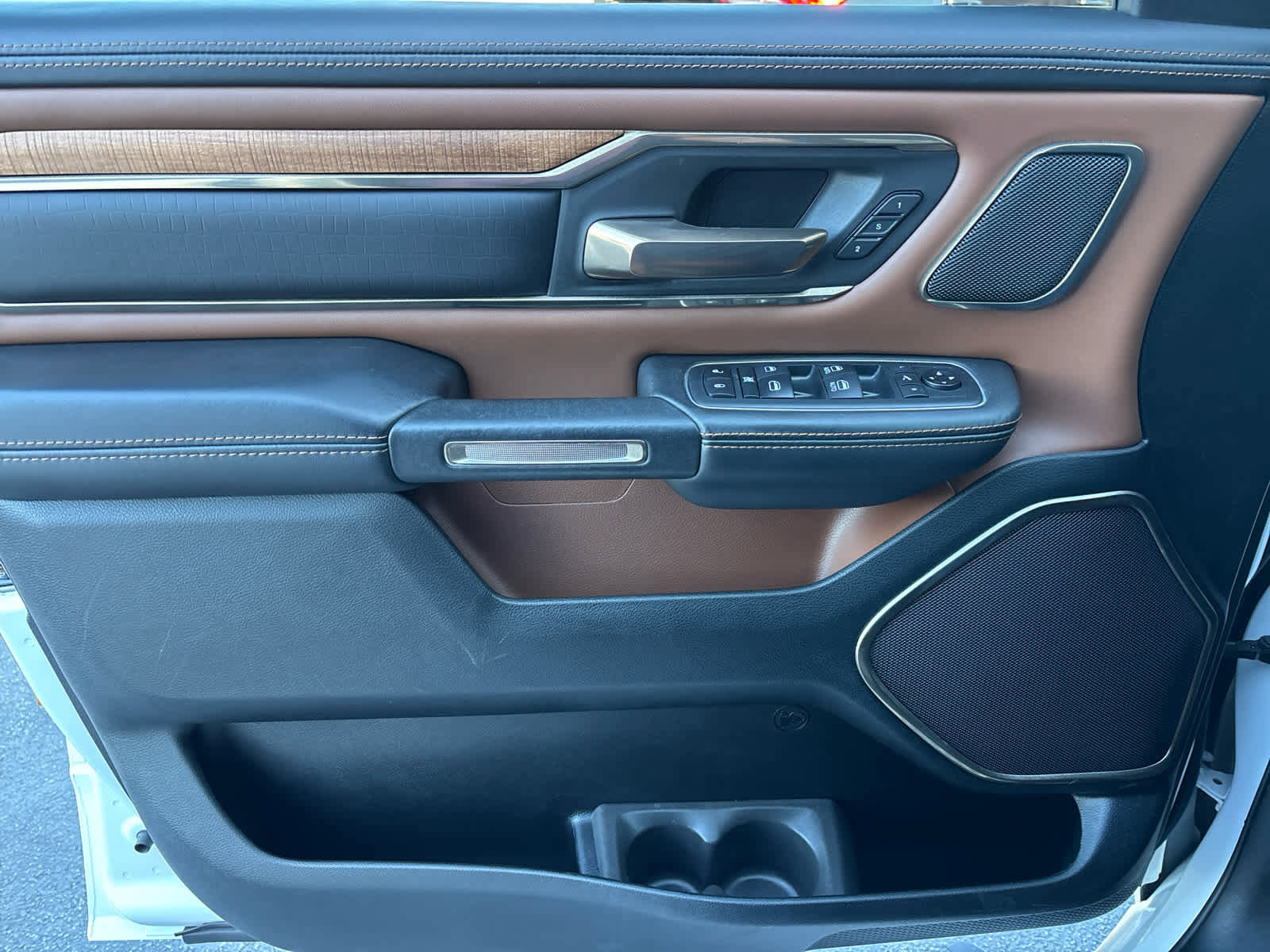 Used 2020 RAM 1500 Limited image 18