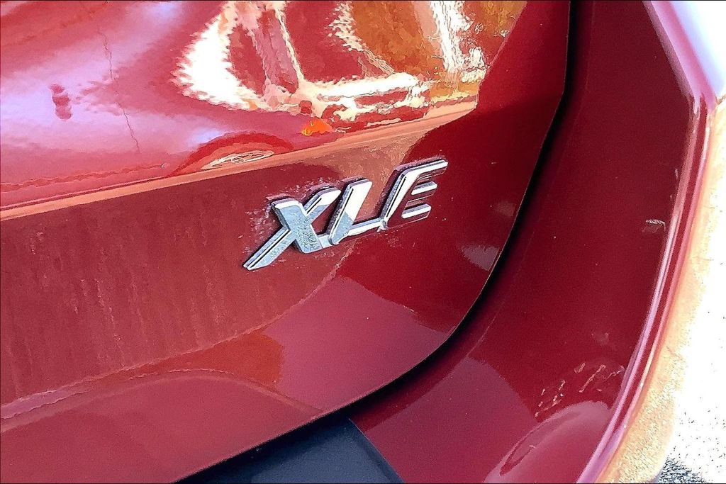 Used 2020 Toyota Sienna XLE FWD image 9